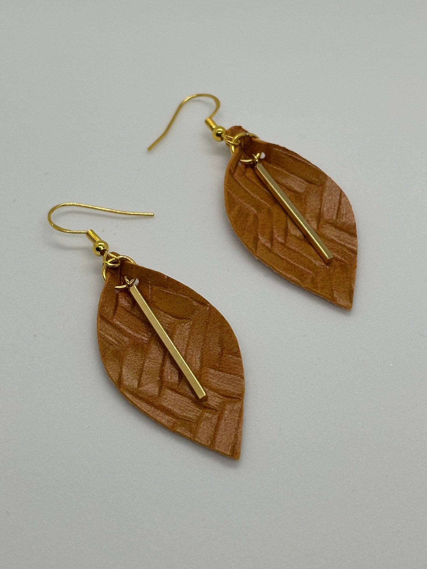 Leaf Faux Leather With Gold Colored Bar Earrings